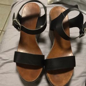 Steve Madden Wedges size 10